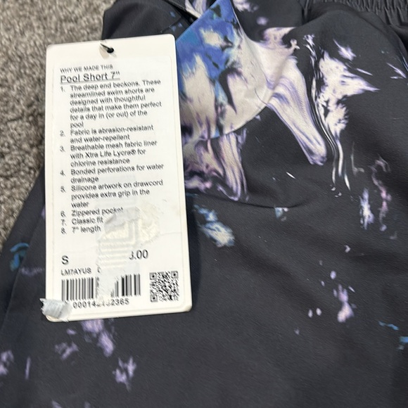 Lululemon pool swim trunks 7” - Picture 2 of 3